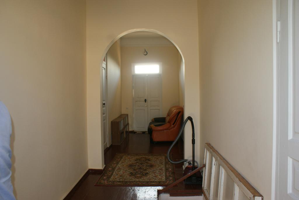 Merabi And Neli Guest House Makhinjauri Rom bilde